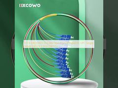 Mode unitaire G657A 0.9mm G652D de Sc UPC de tresse optique de fibre de couleur de FTTX HXCOWO 12