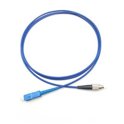 acheter Câble de fibre pré terminé bleu de la corde de correction de fibre de mode unitaire de solides solubles G625D fabrication en ligne