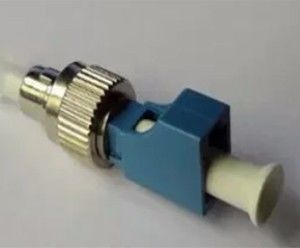 L'atténuateur hybride FC/UPC à LC/UPC La solution idéale pour les réseaux à fibre optique